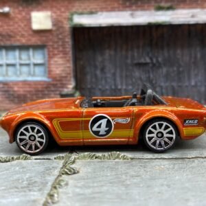 Loose Hot Wheels - Triumph TR6 - Orange 4