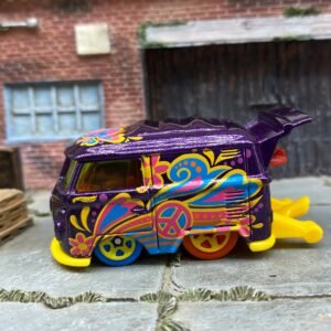 Loose Hot Wheels - VW Volkswagen Kool Kombi TREASURE HUNT - Spectre Flame Purple, Orange and Yellow