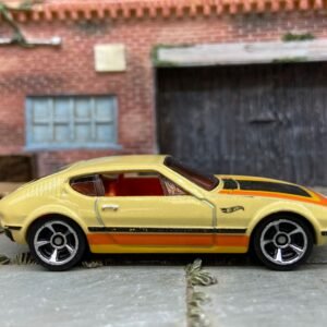 Loose Hot Wheels: VW Volkswagen SP2 Dressed in Yellow