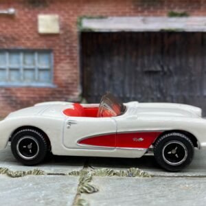 Loose Matchbox - 1957 Chevy Corvette Convertible - White and Red