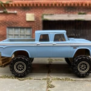 Loose Matchbox - 1968 Dodge D200 Off Road 4X4 Truck - Light Blue
