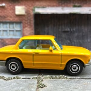 Loose Matchbox - 1969 BMW 2002 - Yellow