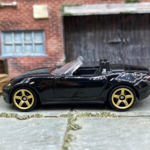 Loose Matchbox - 2015 Mazda MX-5 Miata - Black