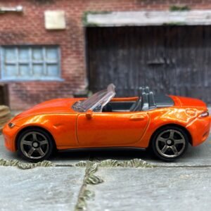 Loose Matchbox - 2015 Mazda MX-5 Miata - Orange