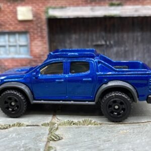 Loose Matchbox - 2016 Chevy Colorado 4X4 - Blue