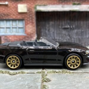 Loose Matchbox - 2018 Ford Mustang Convertible - Black