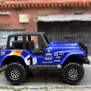 Loose Matchbox - Jeep 4X4 - Blue, Orange and Yellow 1