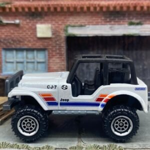 Loose Matchbox - Jeep CJ-7 4X4 - White, Red and Blue