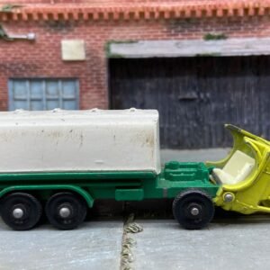 Vintage Lesney Matchbox No25 BP Petrol Tanker